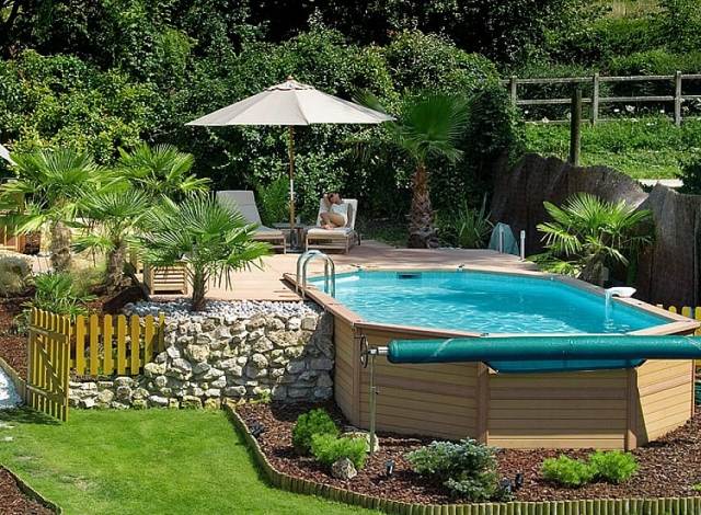 aboveground pool-wood-garden-landscape