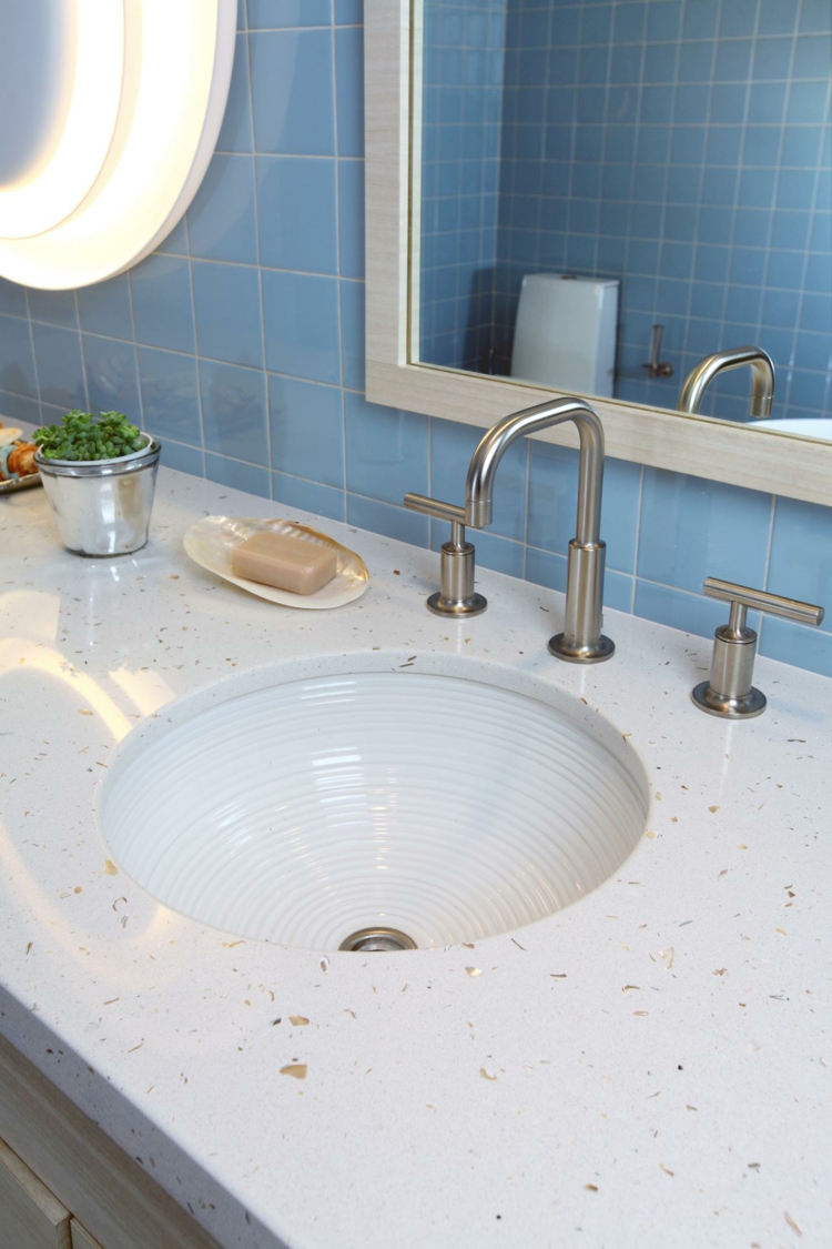 white quartz bathroom countertop