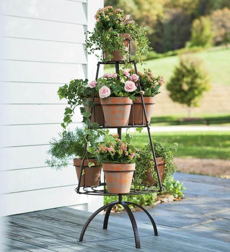 potted plants outdoor decoration