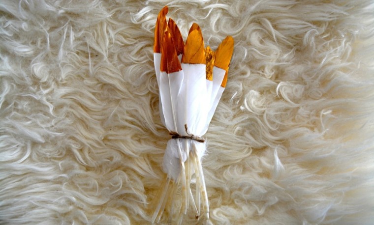 white feathers tutorial autumn decoration