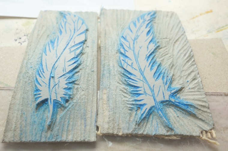 DIY home feather decoration