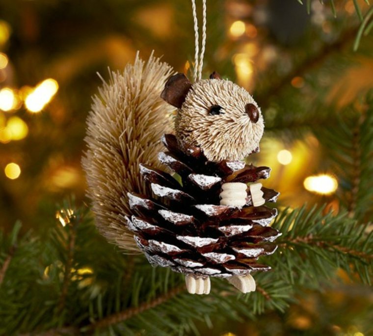 pinecones idea DIY deco autumn christmas squirrel