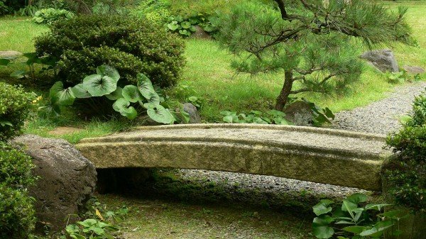 bridge stone gardens japanese pond