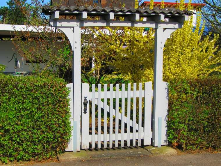 outdoor garden gate house