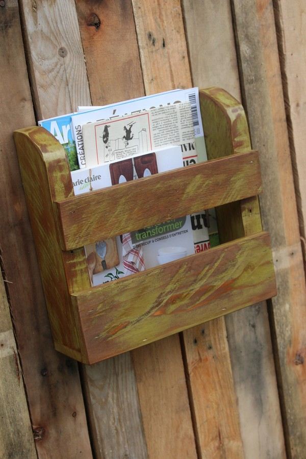 wooden wall pallet door