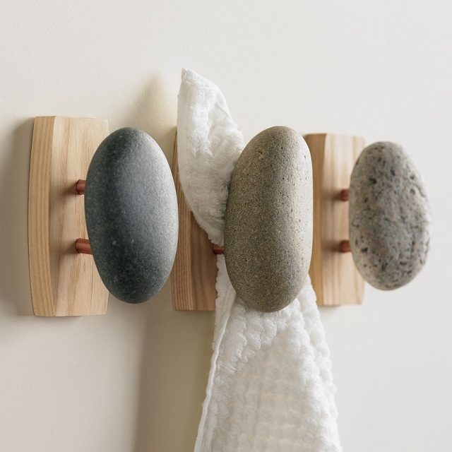 Towel-zen-wood-stone-accessory-room bath