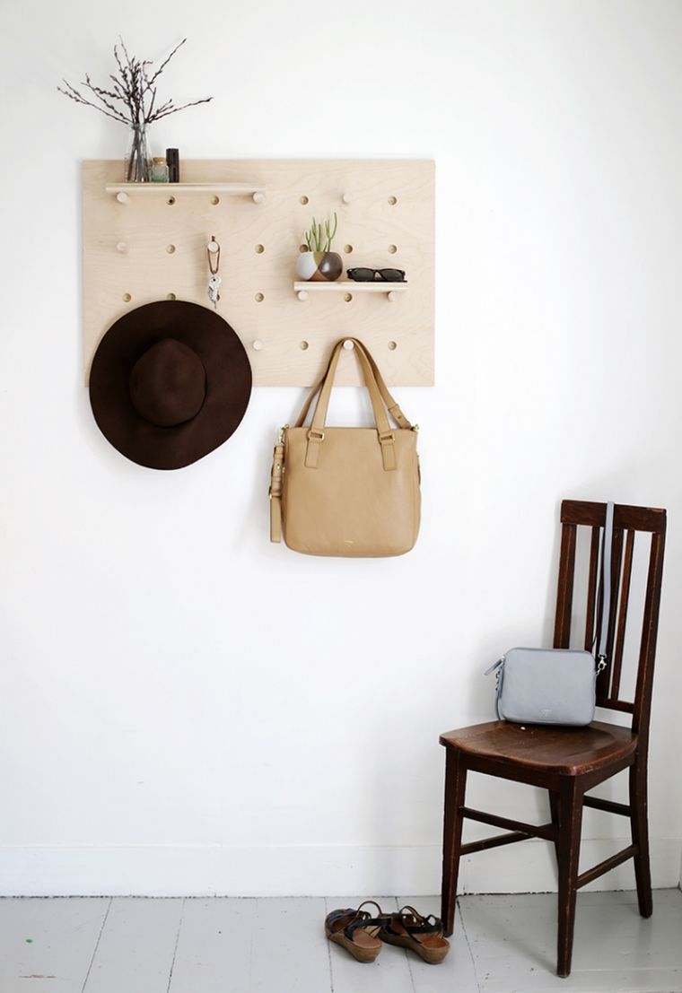 door-cles-storage-pegboard wall-to-do-it-yourself