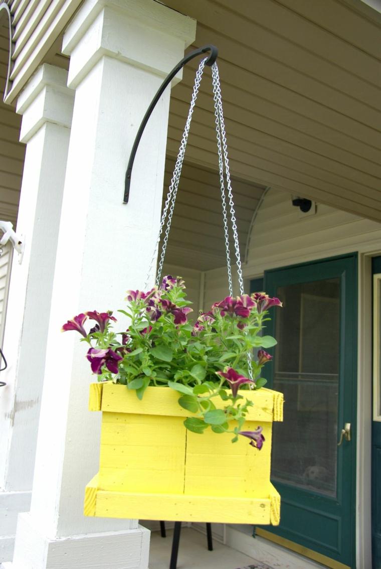 DIY flower pot pallets