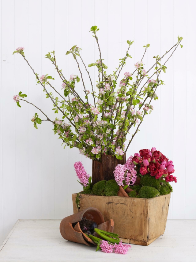 modern deco wooden flowerpot spring easter deco idea