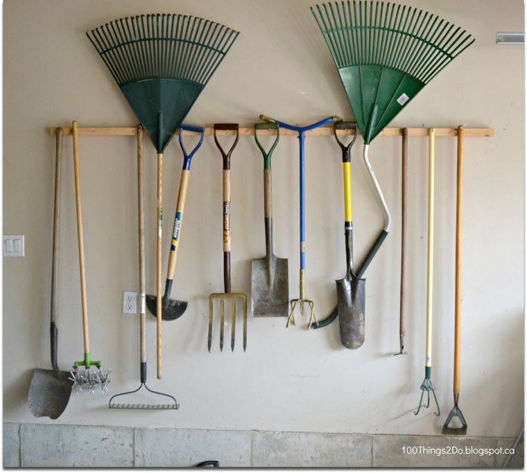 garden tools hanging wall deco idea optimization space