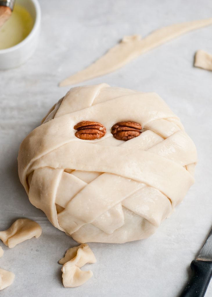 recept-halloween-aperitif-lätt-pie-salt-mummy