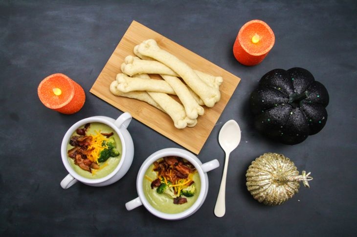 måltid-halloween-skremmende-suppe oppskrift heks-dip