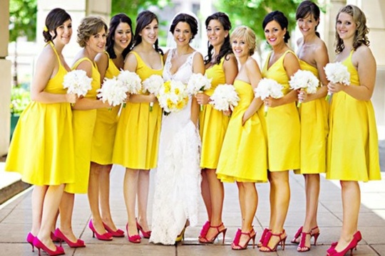 bridesmaid dress'honneur jaune chaussure rose