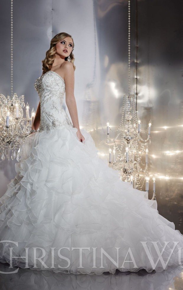 romantic glamorous wedding dress