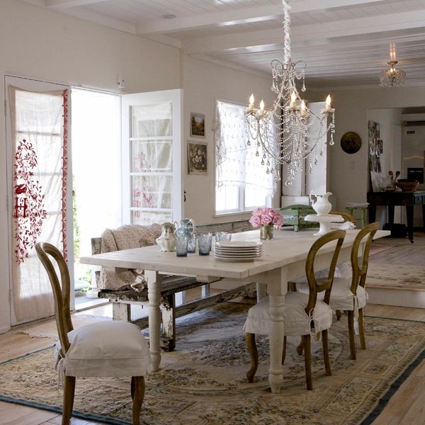 shabby and chic dining room