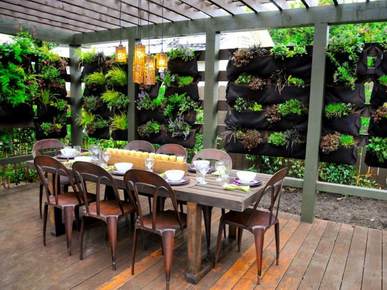 dining room outdoor garden outdoor vertical landscaping