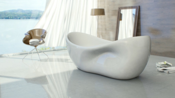 interesting bath tub