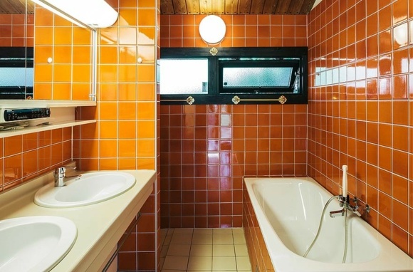 orange tile bathroom