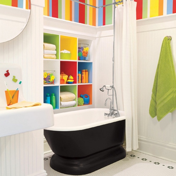 bath room coloree bathtub