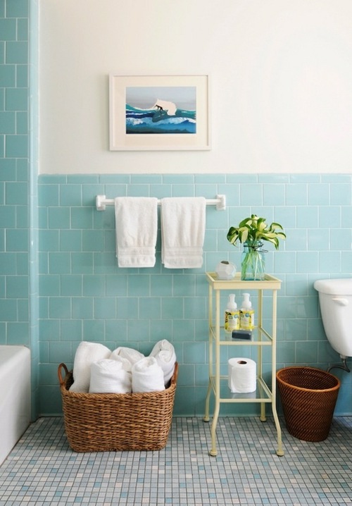 simple marine bath room