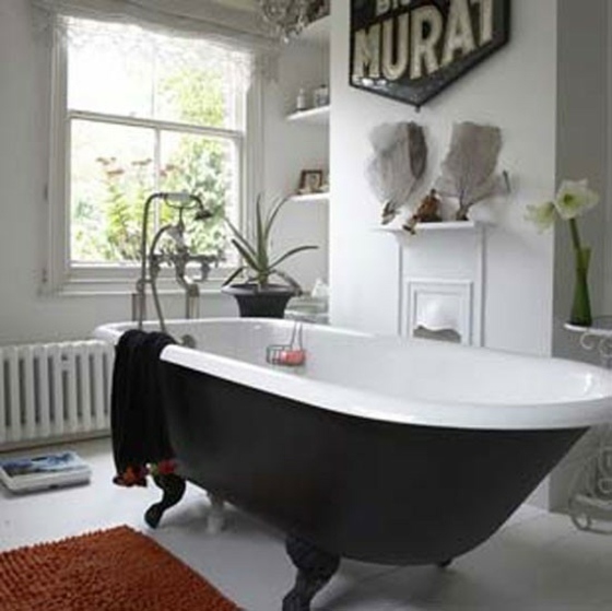 black white vintage bathroom