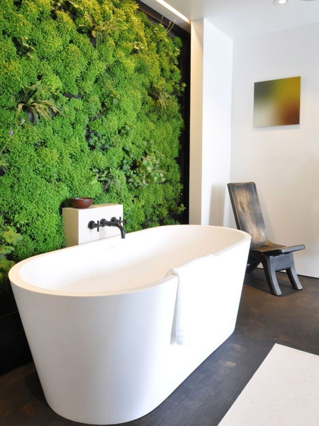 bathroom-design-natural-wall-plant-bathtub-white bathroom design