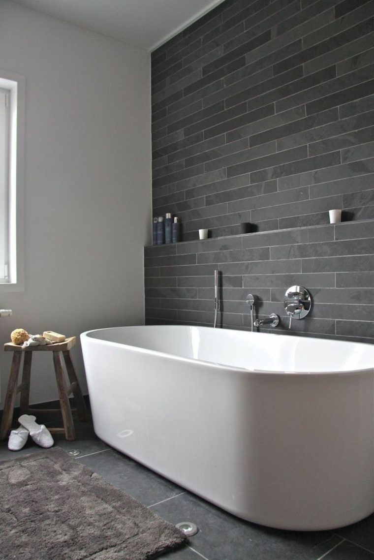 black and white deco modern bathrooms