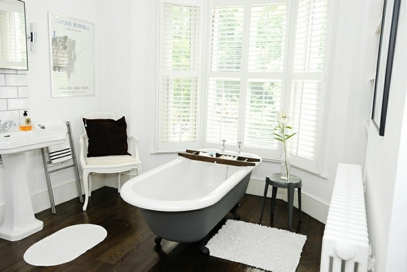 bathroom gray bathtub