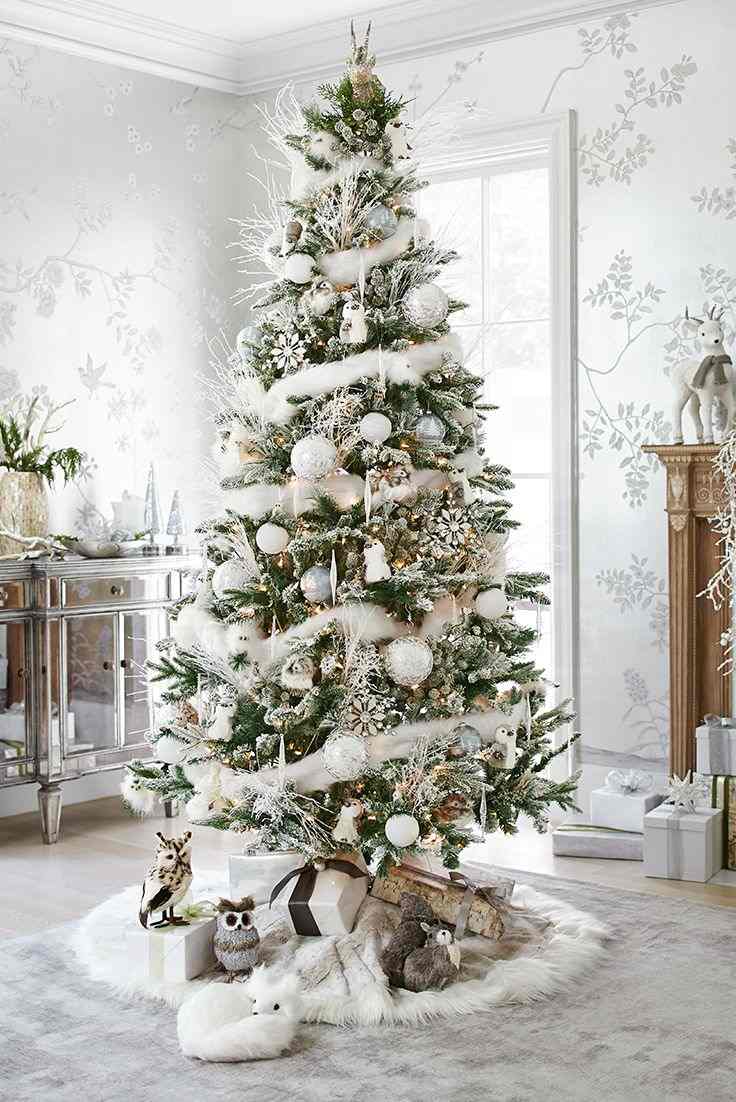 pokok natal idea deco putih dan perak