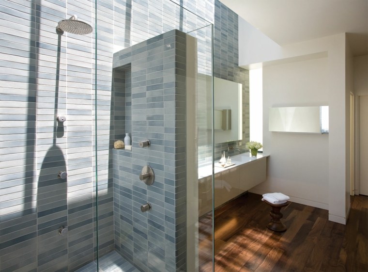 spa shower room