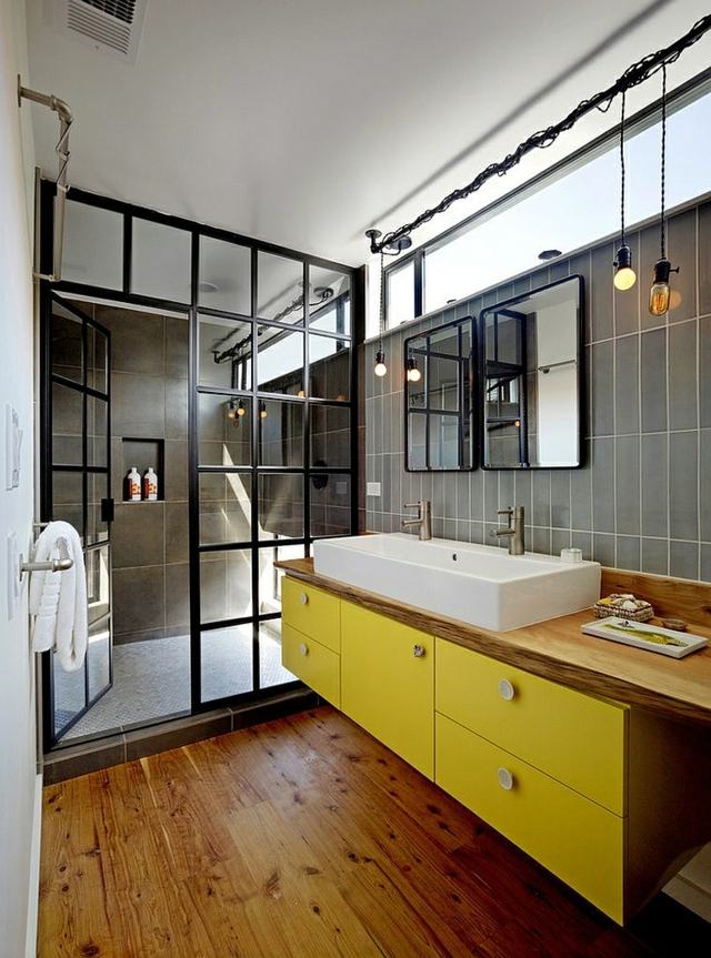 en-suite bathroom-style-industrial-shower cubicle