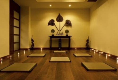 room meditation candles