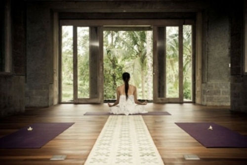 meditation room spa sort lilla