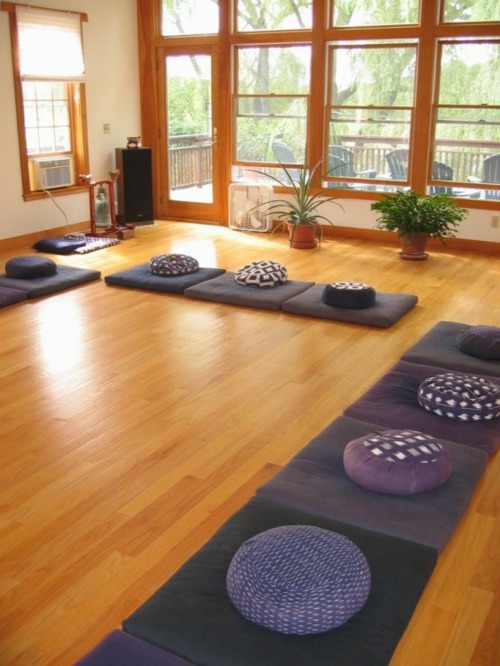 room meditation spacious practices groups