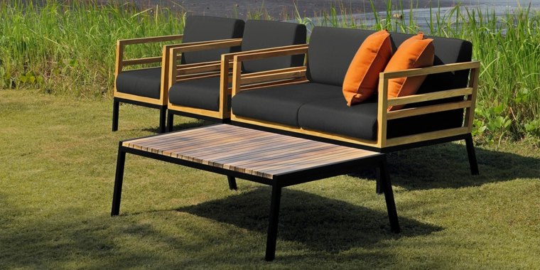 idea landscaping outdoor garden armchair sofa coffee table wood idea