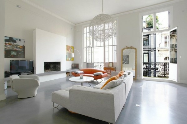 living room deco white orange