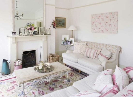 living room deco floral motifs