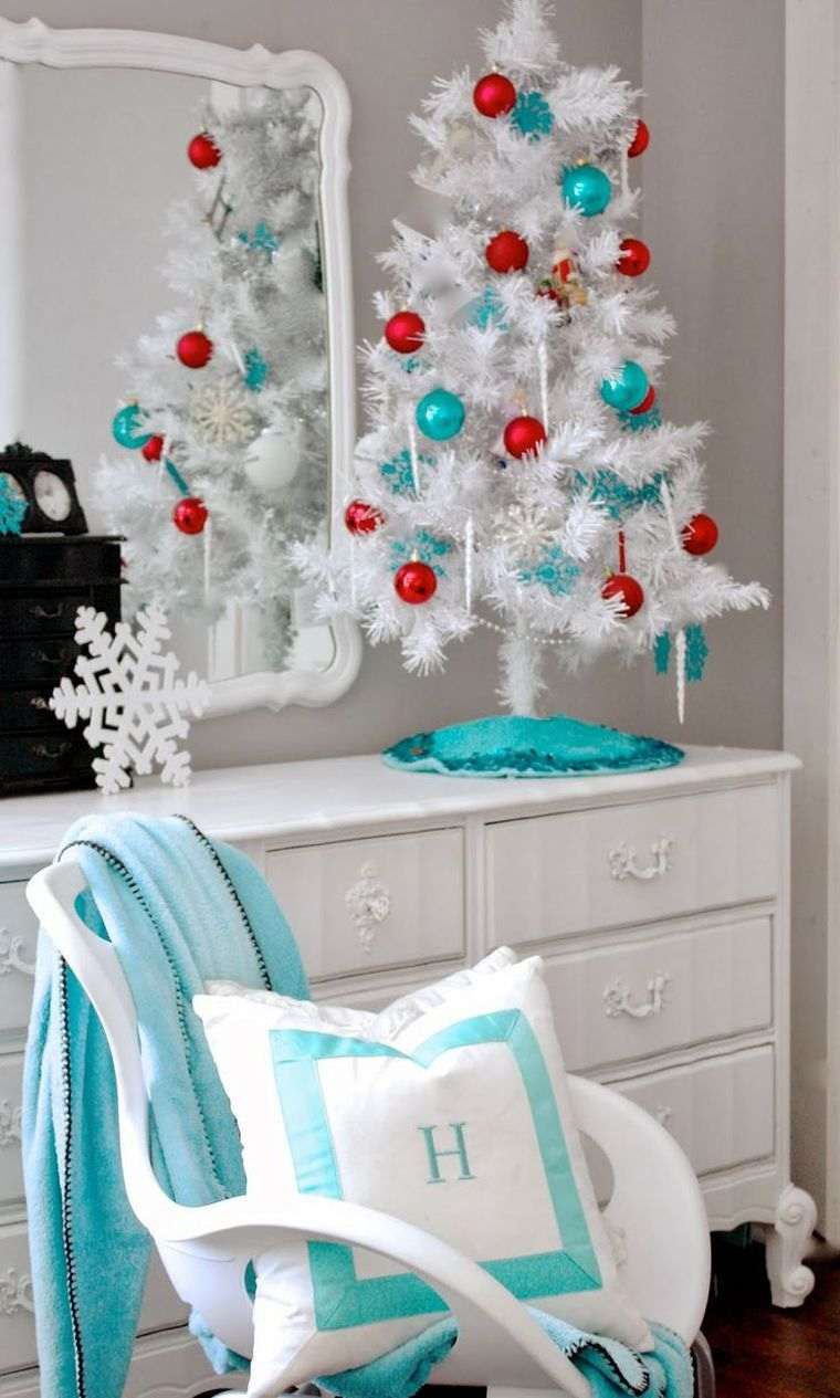 white fir and blue balls idea deco little christmas tree idea