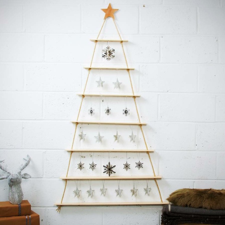 Christmas tree wall design