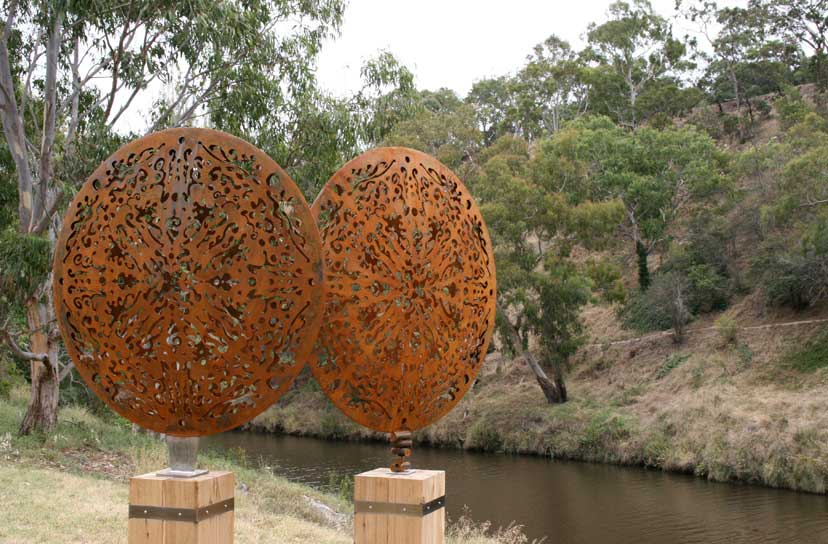 deco garden corten steel sculpture