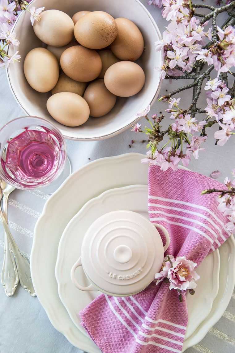 easter towel decoration table party