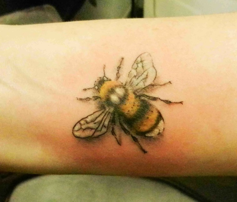 meaning bee tattoo
