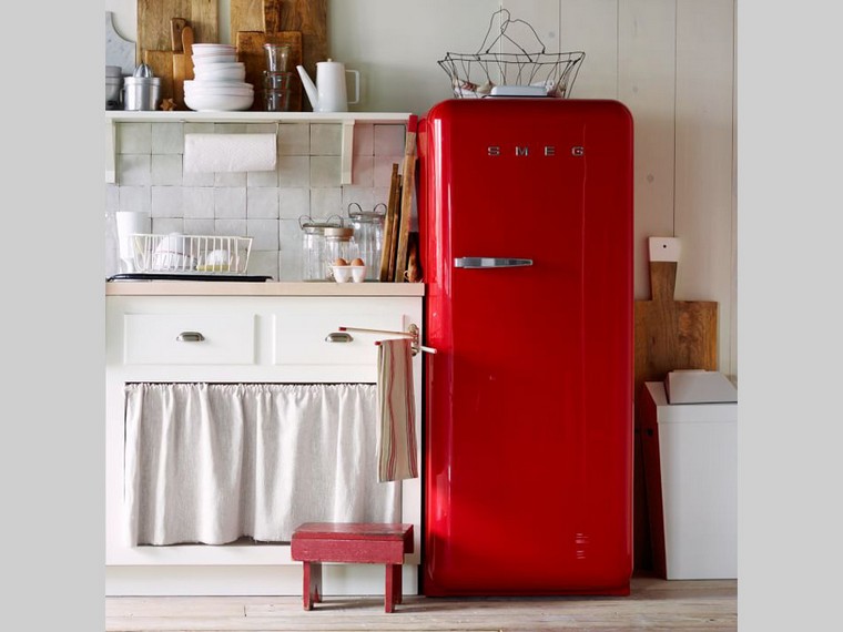 kitchen retro-campaign-idee-Smeg fridge-vintage