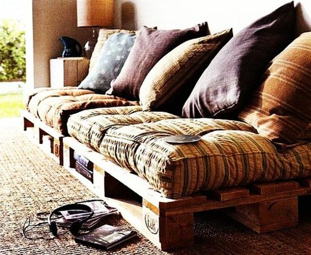 sofa-Lower pallet timber