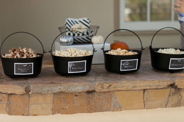 Halloween Idea popcorn party