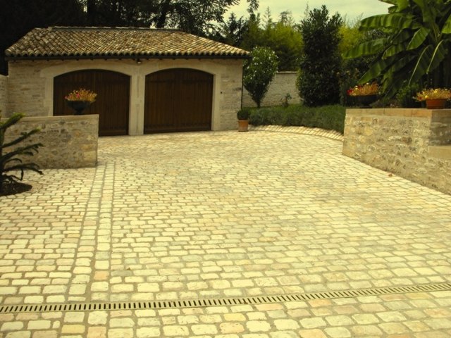 reconstituted stone terrace natural look