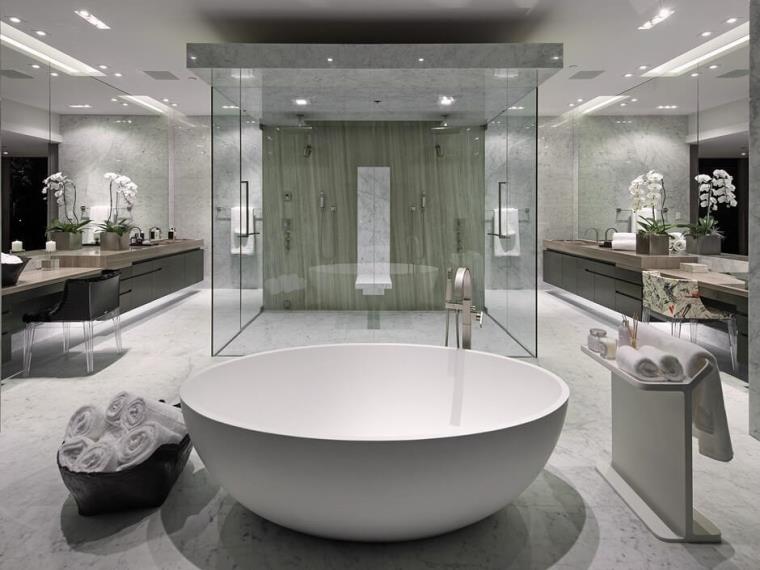 spacious bath-shower-glass