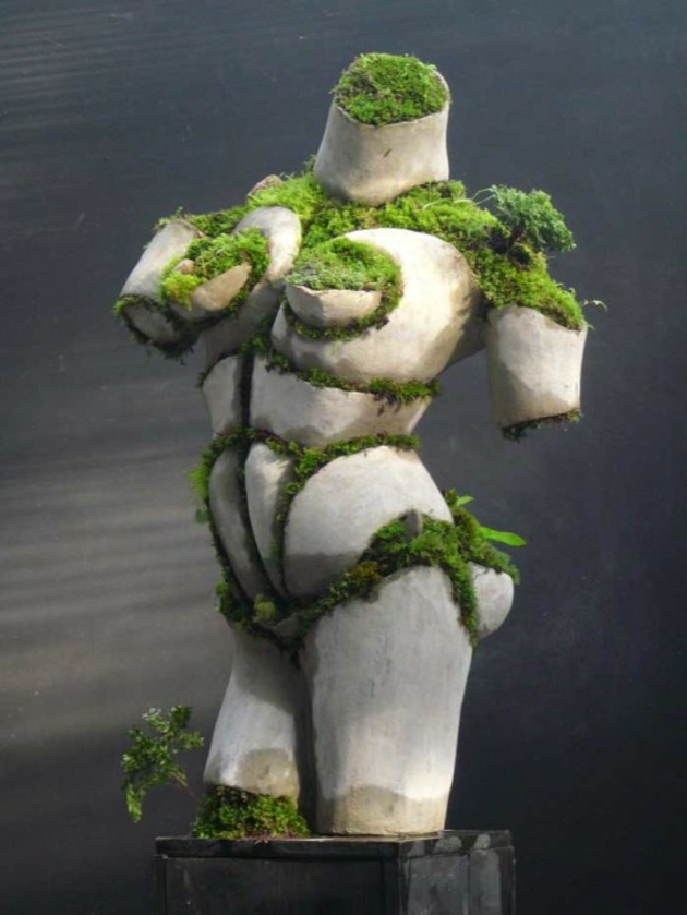 garden statue Venus deesse