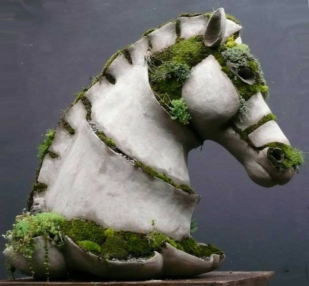 garden statues head horse