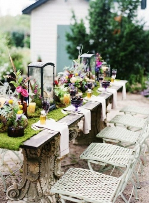 gorgeous retro style wedding table rich ornaments